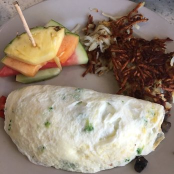 Breakfast Club - Egg white omelette and hash browns - Breakfast & Brunch Near Me - Phoenix, Arizona