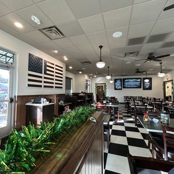 Metro Diner - Diners Near Me - Athens, Georgia Metro Diner - Diners Near Me - Athens, Georgia