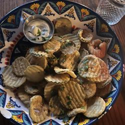 Fried pickles