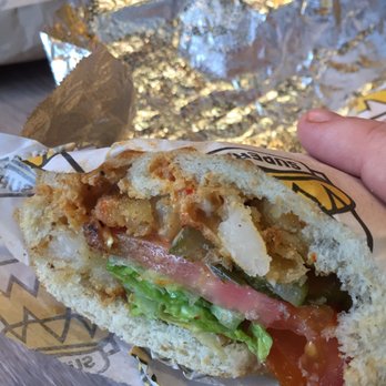 Which Wich - Sandwiches Near Me - London, XGL