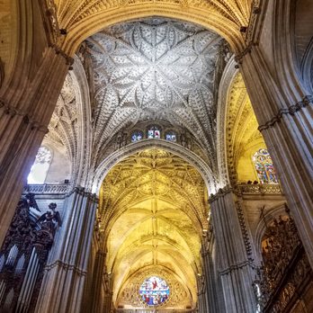 Cathedral de Sevilla - Gorgeous ceiling - Churches Near Me - Seville, SE Cathedral de Sevilla - Gorgeous ceiling - Churches Near Me - Seville, SE