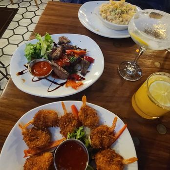 13 Coins Vancouver - Diners Near Me - Vancouver, Washington 13 Coins Vancouver - Diners Near Me - Vancouver, Washington