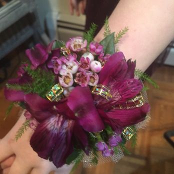 Ahner Florist - Corsage - Florists Near Me - New Baden, Illinois Ahner Florist - Corsage - Florists Near Me - New Baden, Illinois