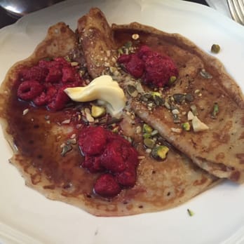 Gartine - Raspberry pancake with pistachio - Breakfast & Brunch Near Me - Amsterdam, New Hampshire