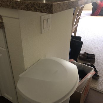 Estancia Apartment Homes - Oddly positioned lights and lack of ceiling fixtures in bedrooms - Apartments Near Me - Irvine, California
