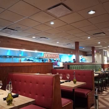Carrabba's Italian Grill - Kitchen working late - Italian Near Me - Delray Beach, Florida