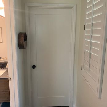 Andrei Handyman - Drywall and door - Handyman Near Me