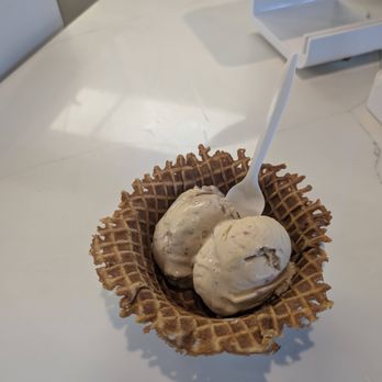 Fat Cat Creamery - PB & Strawberry Jam and Graham Central Station scoops in Waffle Bowl - Desserts Near Me - Houston, Texas
