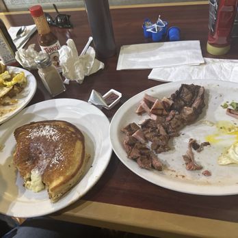 Rodeo Cafe - Steak ham eggs pancakes - Cafes Near Me - Rancho Cucamonga, California