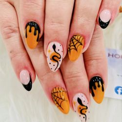 House of Hue Nails & Spa