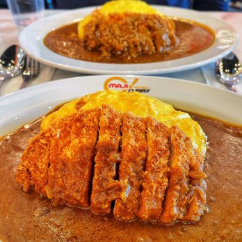 MAJI Curry - Omelet Curry with Pork Cutlet (reg - front, large - back) IG@vetteats - Japanese Curry Near Me - Irvine, California MAJI Curry - Omelet Curry with Pork Cutlet (reg - front, large - back) IG@vetteats - Japanese Curry Near Me - Irvine, California