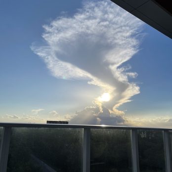 illume - Sunset on the rooftop - Japanese Near Me - Orlando, Florida illume - Sunset on the rooftop - Japanese Near Me - Orlando, Florida