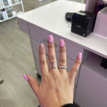E T Nails - Nail Salons Near Me - Fontana, California E T Nails - Nail Salons Near Me - Fontana, California