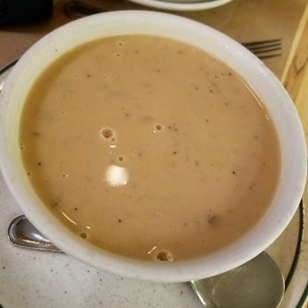 Greenpoint Fish & Lobster - Fish chowder - Seafood Near Me - Brooklyn, New York