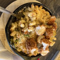 The Crafty Dog Sports Bar - Jalapeno Popper Mac with fried chicken!