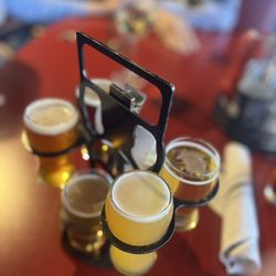 Lariat Lodge Brewing Company - The 6-beer flight