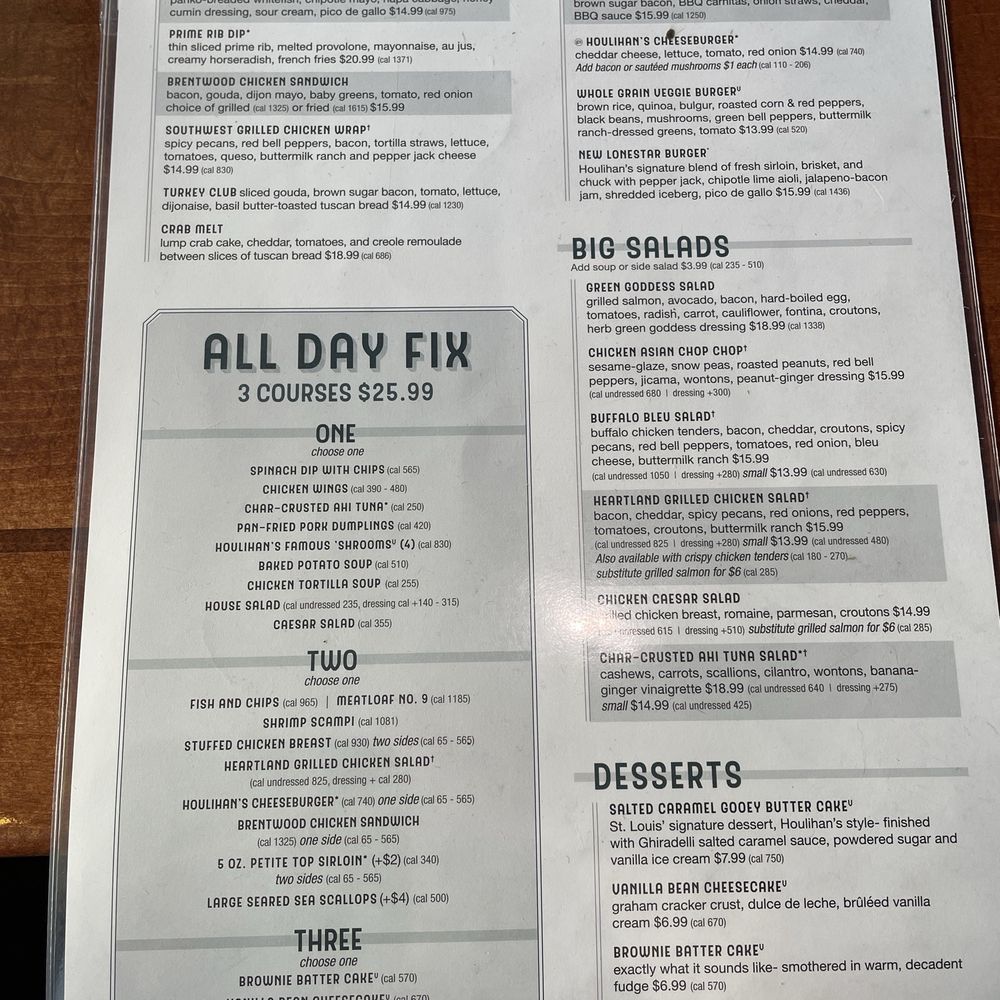 Houlihan's - Bars Near Me - Upper Arlington, Ohio