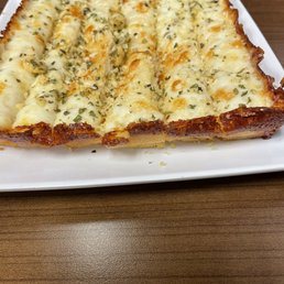 Cheese garlic bread Cheese garlic bread