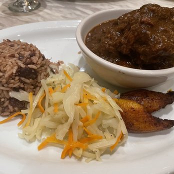 Negril ATL - Oxtails, rice and peas, cabbage and plantain. - Caribbean Near Me - Atlanta, Georgia Negril ATL - Oxtails, rice and peas, cabbage and plantain. - Caribbean Near Me - Atlanta, Georgia