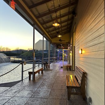 Blue Moon Waterfront Grille - Walkway to the restaurant or restrooms. - New American Near Me - Nashville, Tennessee Blue Moon Waterfront Grille - Walkway to the restaurant or restrooms. - New American Near Me - Nashville, Tennessee
