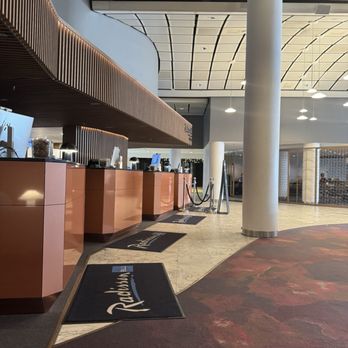 Radisson Blu Scandinavia Hotel - Check in - Hotels Near Me - Oslo, 03 Radisson Blu Scandinavia Hotel - Check in - Hotels Near Me - Oslo, 03