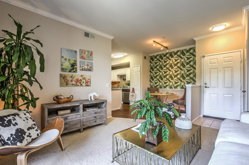 JEFFERSON AT CARMEL MOUNTAIN RANCH Updated September 2024 27 Photos