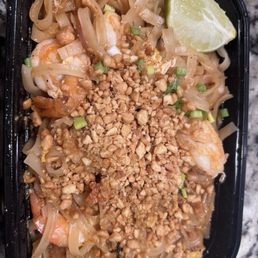Shrimp Pad Thai Shrimp Pad Thai