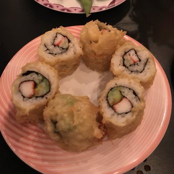 Gorilla Sushi Diversey - Golden California roll. - Sushi Bars Near Me - Chicago, Illinois Gorilla Sushi Diversey - Golden California roll. - Sushi Bars Near Me - Chicago, Illinois
