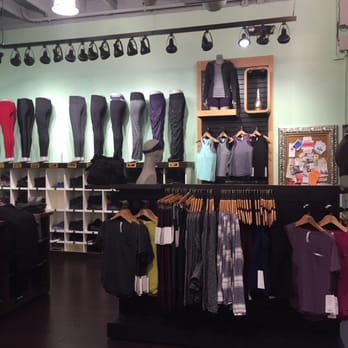 lululemon - Accessories Near Me - Los Angeles, California