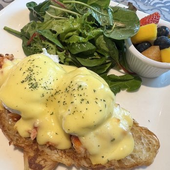 Del Ray Cafe - Lobster eggs Benedict - French Near Me - Alexandria, Virginia Del Ray Cafe - Lobster eggs Benedict - French Near Me - Alexandria, Virginia