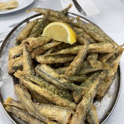 Le Canal - Small fish,forgot the name