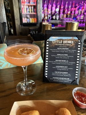 Little Drinks Lounge by null