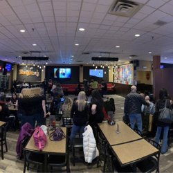 Buster's Bar & Grill