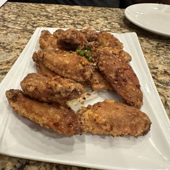 Vincent's Asian Bistro - Salt and pepper wings - Chinese Near Me - Randolph, Massachusetts