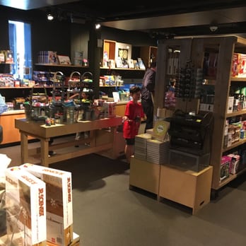 Exploratorium Store - Gift Shops Near Me - San Francisco, California
