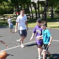 Decoma Day Camp - Boys love basketball!