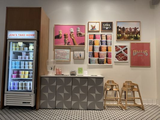 Jeni's Splendid Ice Creams by null