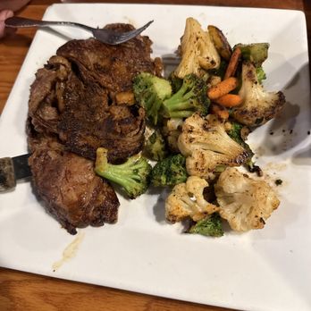 Bronco Mexican Grill - Carne Asada with steamed vegetables - Mexican Near Me - Chesapeake, Virginia