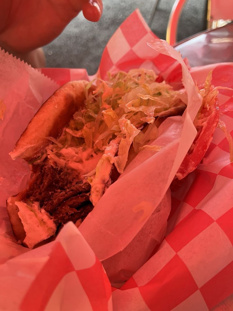 SOFIA’S SUPREME Updated September 2024 32 Photos & 20 Reviews 525