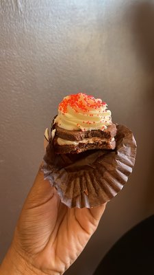 Twisted Cookie by null