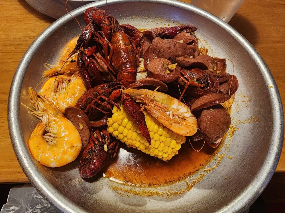 SHAKING SEAFOOD AND WINGS OF LEXINGTON 108 Photos & 129 Reviews