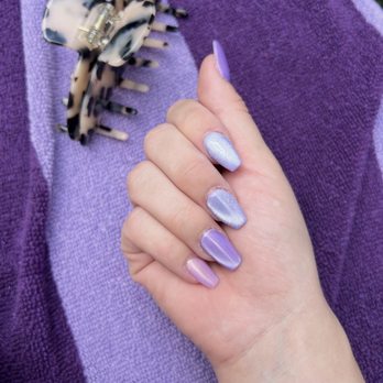 V Nails - Nail Salons Near Me - Oakland, Michigan