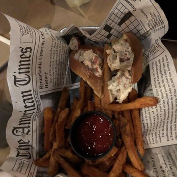 Claw Daddy's - Lobster Roll Sweet Potato Fries - Cajun/Creole Near Me - New York, New York