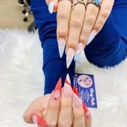 Classy Nails - Blue red