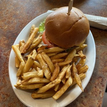 Huckleberry’s - American Near Me - Clovis, California Huckleberry’s - American Near Me - Clovis, California