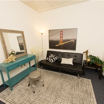 Neesheet Parikh, DO - Consultation Room - Sports Medicine Near Me - Santa Clara, California