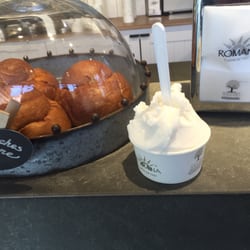 La Romana - Lemon icecream and sicilian brioches