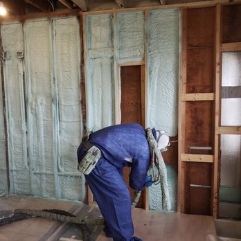 Lighthouse Insulation Services - Patrick doing his thing. What a difference! - Insulation Installation Near Me - Bensenville, Illinois