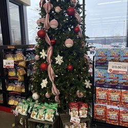 Hy-Vee