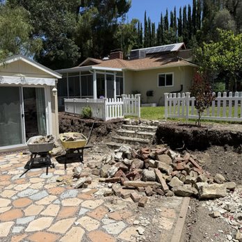 Pineda’s masonry - Patio and retaining wall before - Masonry/Concrete Near Me Pineda’s masonry - Patio and retaining wall before - Masonry/Concrete Near Me